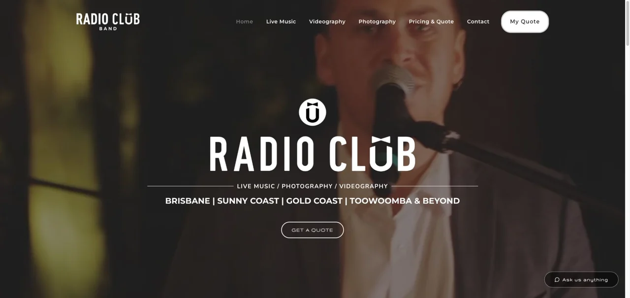 Radio Club Band’s homepage introduces the entertainment business and the regions it serves.